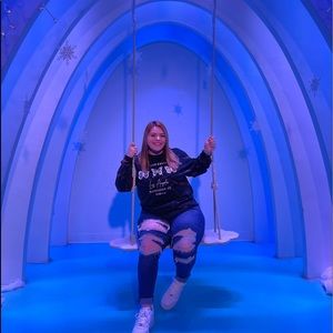 Meet your Posher, Briana